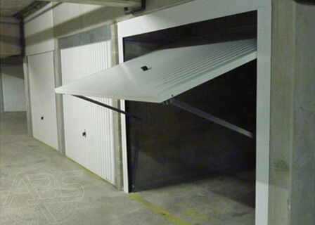 Garage fermé / Box - Georges Clemenceau Villeurbanne